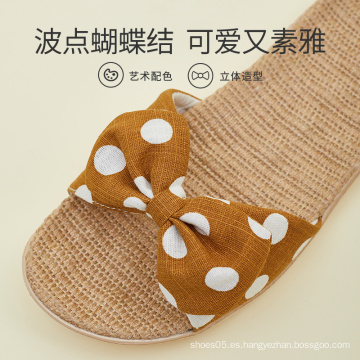 Zapatillas de mujer de estilo japonés